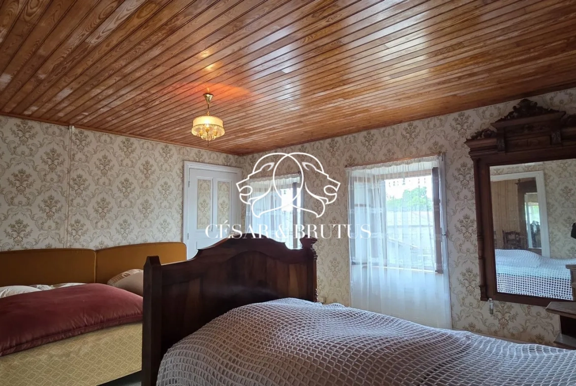 Ferme avec dépendances à Chomelix (43), 117 m² sur 7385 m² de terrain 