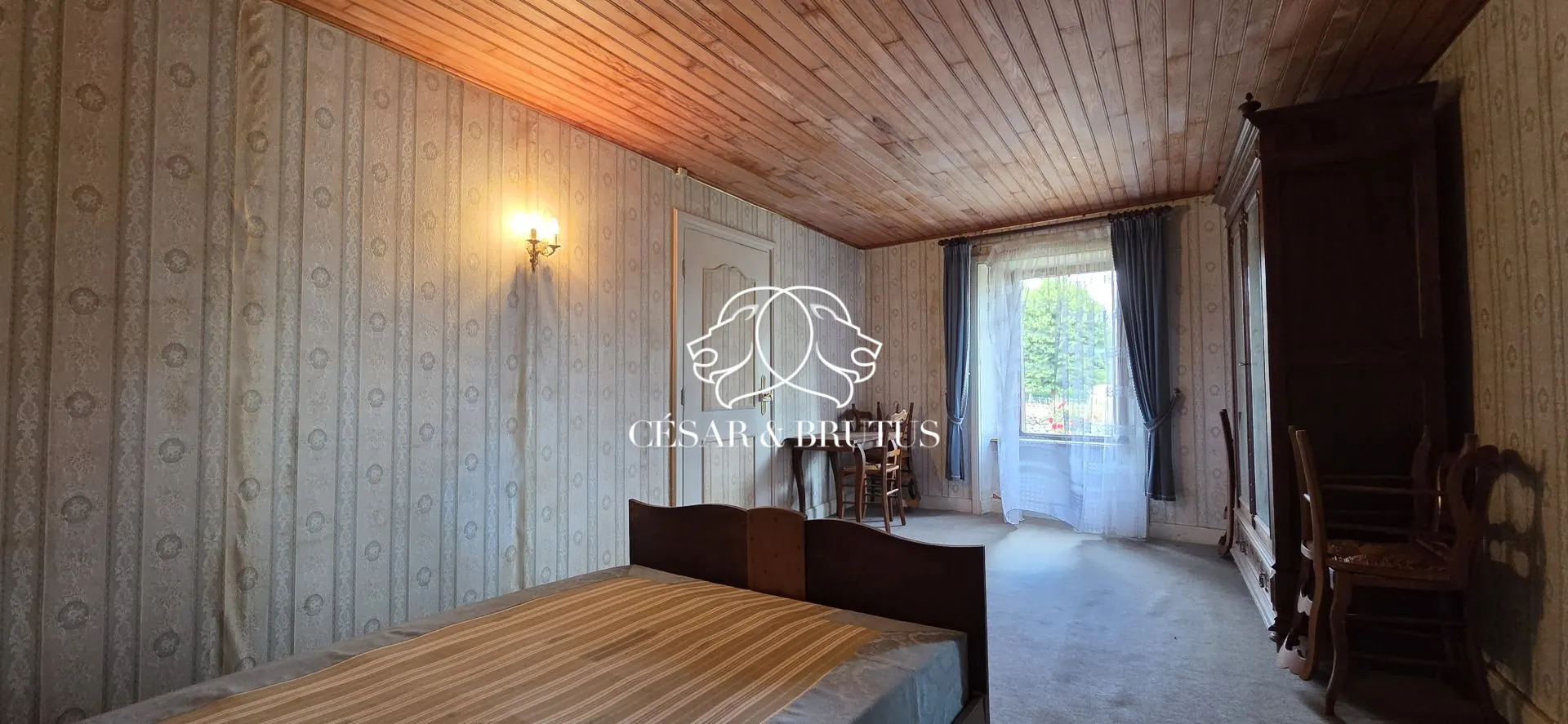 Ferme avec dépendances à Chomelix (43), 117 m² sur 7385 m² de terrain 