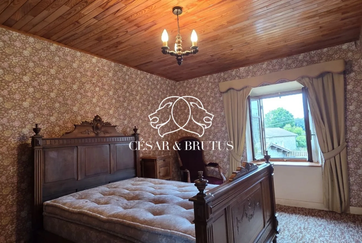 Ferme avec dépendances à Chomelix (43), 117 m² sur 7385 m² de terrain 