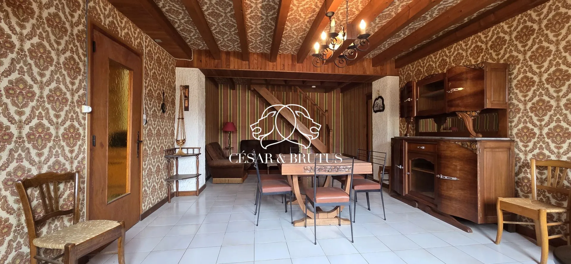 Ferme avec dépendances à Chomelix (43), 117 m² sur 7385 m² de terrain 