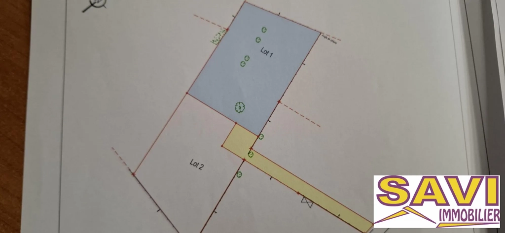 Terrain constructible de 1788 m² à Paucourt, proche Montargis et golf Vaugouard