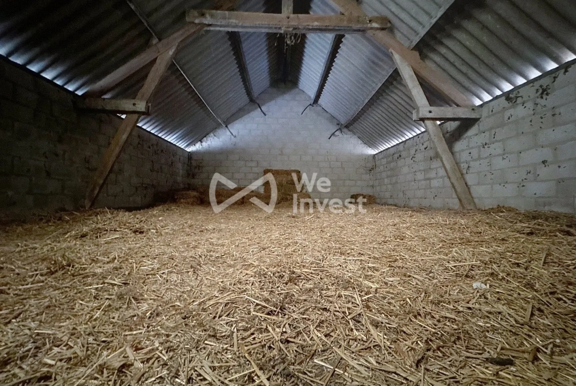 Corps de ferme à rénover avec dépendance à Cartignies en Avesnois 