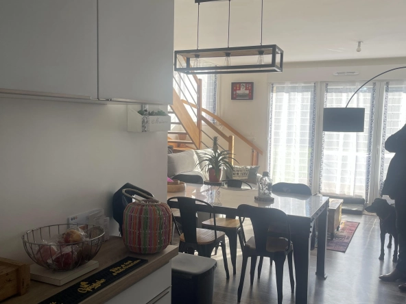 Magnifique maison 82 m² avec garage et 3 chambres à Mouen, secteur recherché