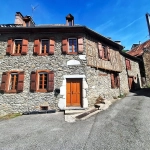 Maison ancienne à vendre à Fos avec charme historique et vue sur les montagnes