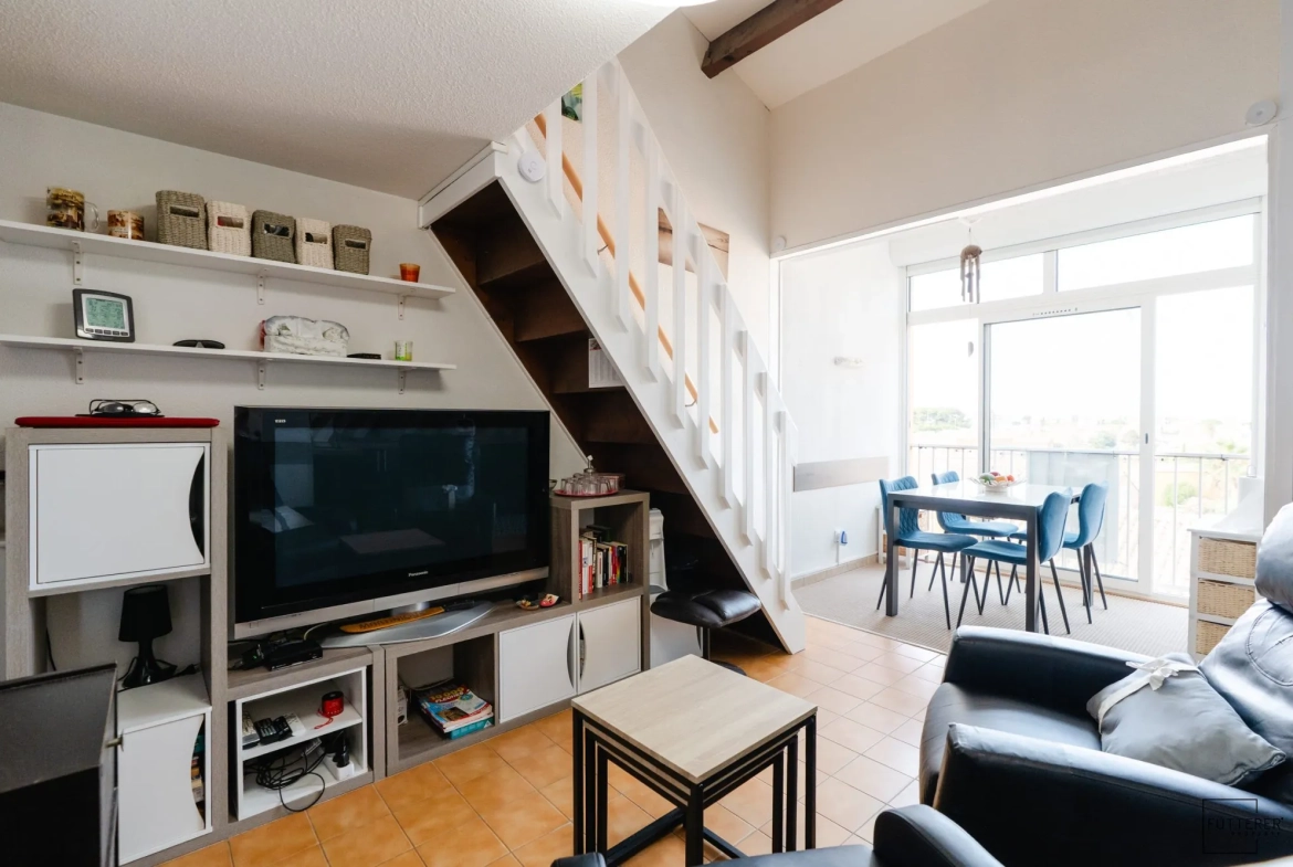 Appartement 3 pièces avec vue mer, piscine et parking à Narbonne plage 