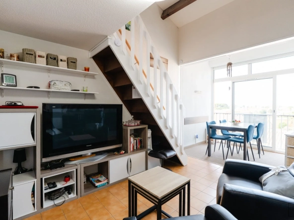 Appartement 3 pièces avec vue mer, piscine et parking à Narbonne plage