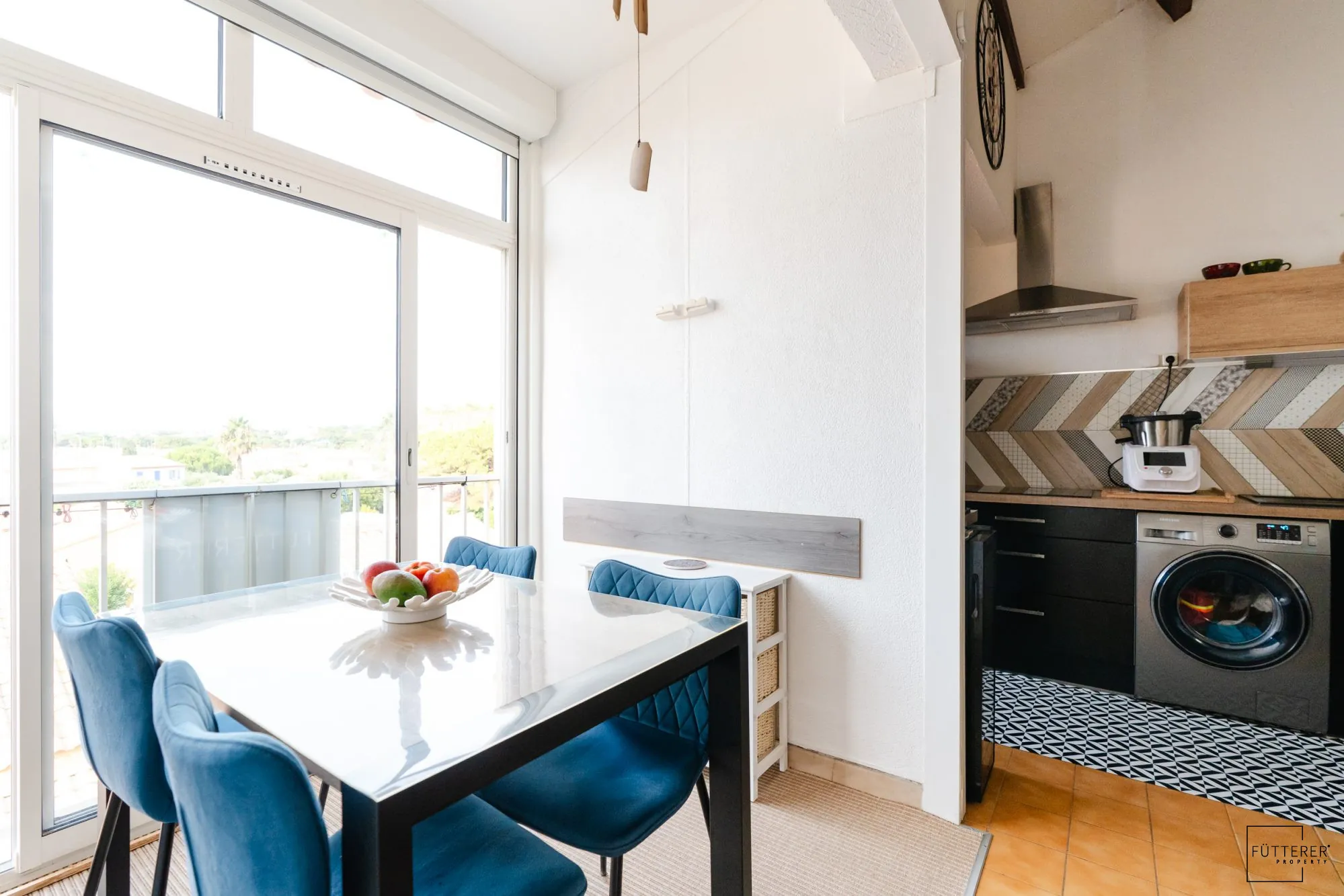 Appartement 3 pièces avec vue mer, piscine et parking à Narbonne plage 