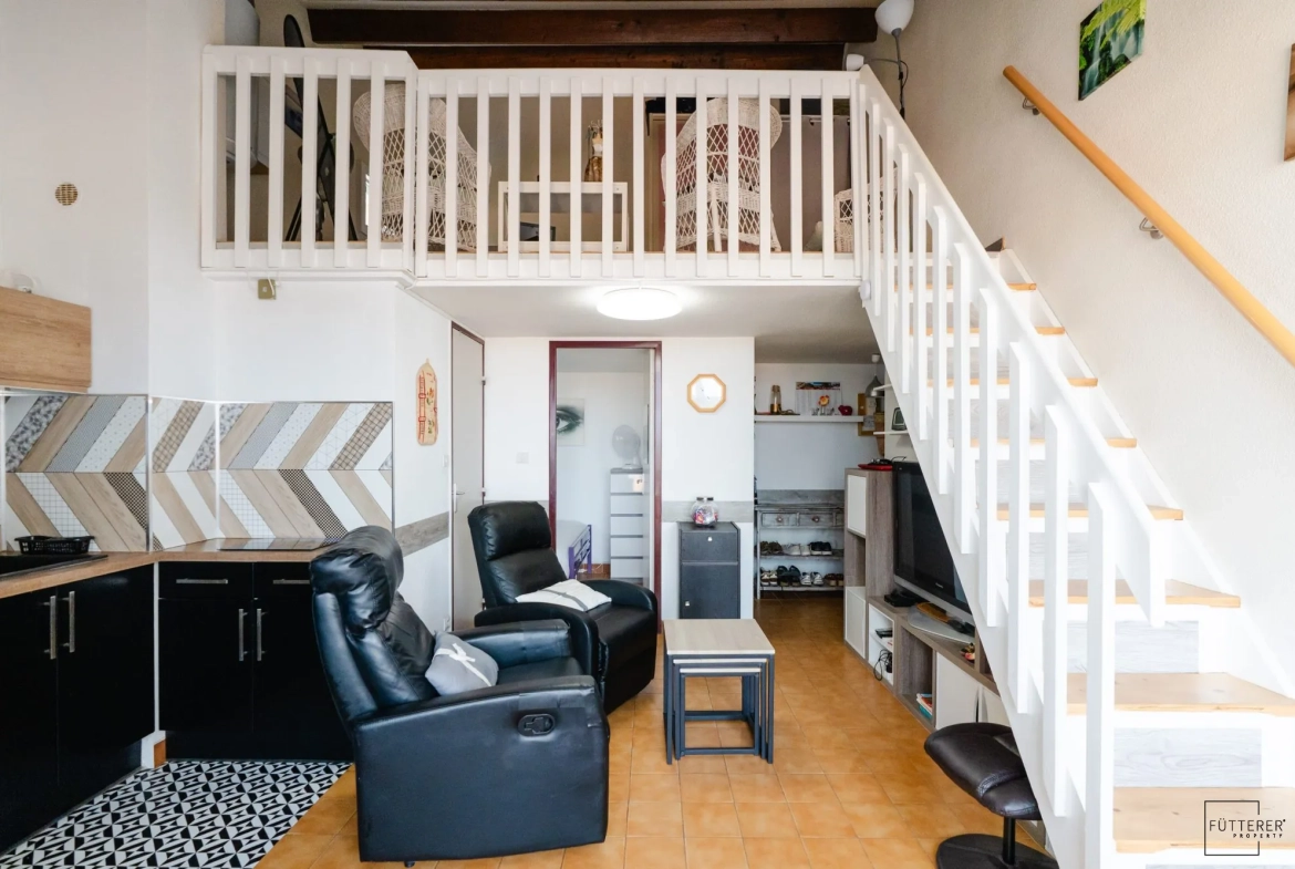 Appartement 3 pièces avec vue mer, piscine et parking à Narbonne plage 