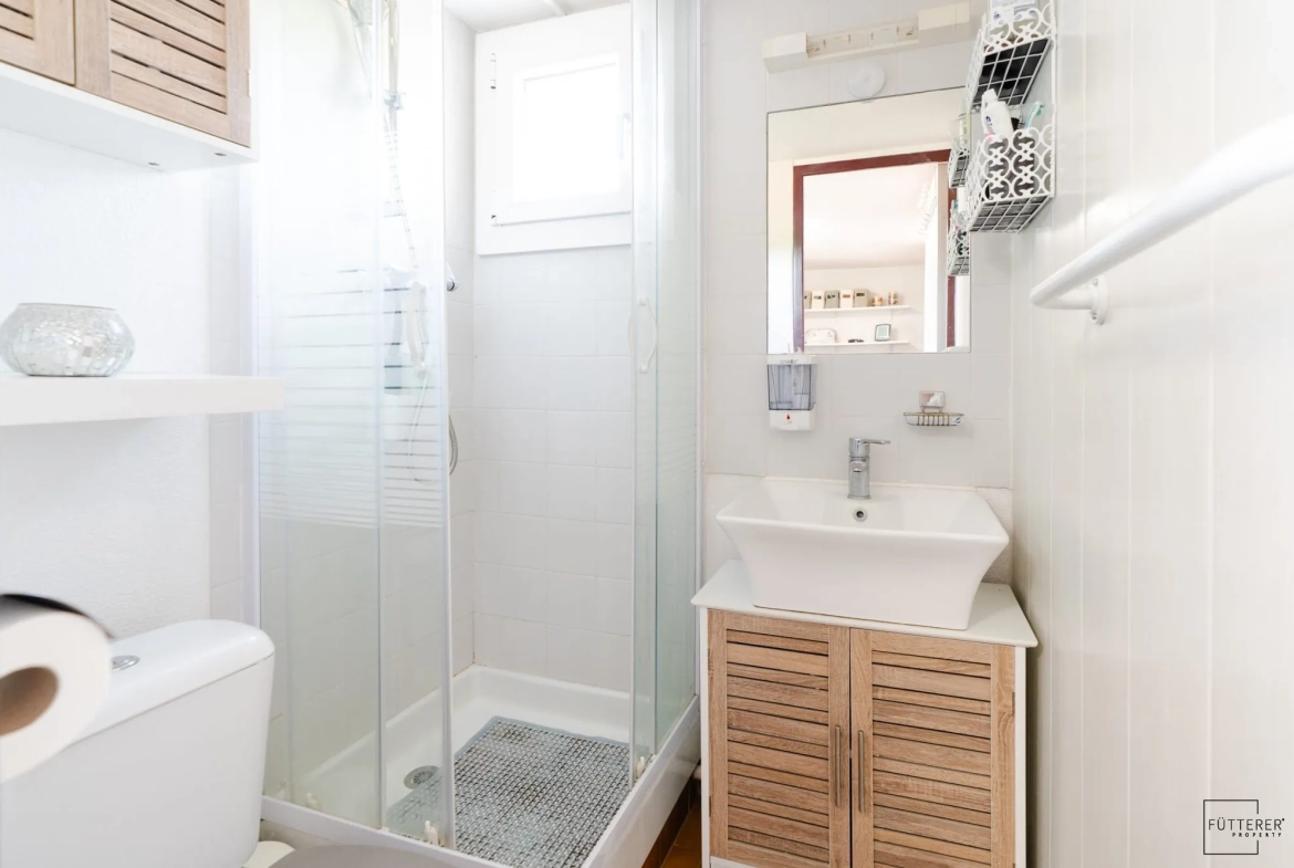 Appartement 3 pièces avec vue mer, piscine et parking à Narbonne plage 