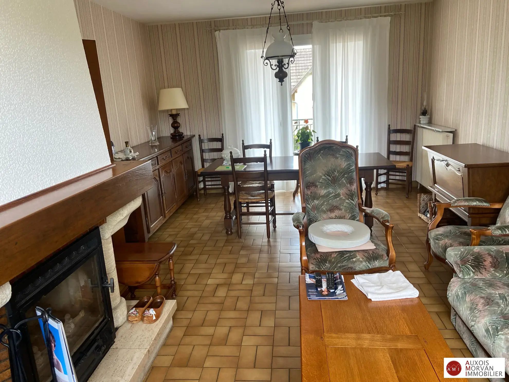 Maison à vendre proche Semur en Auxois - 115 m² avec jardin et garages 