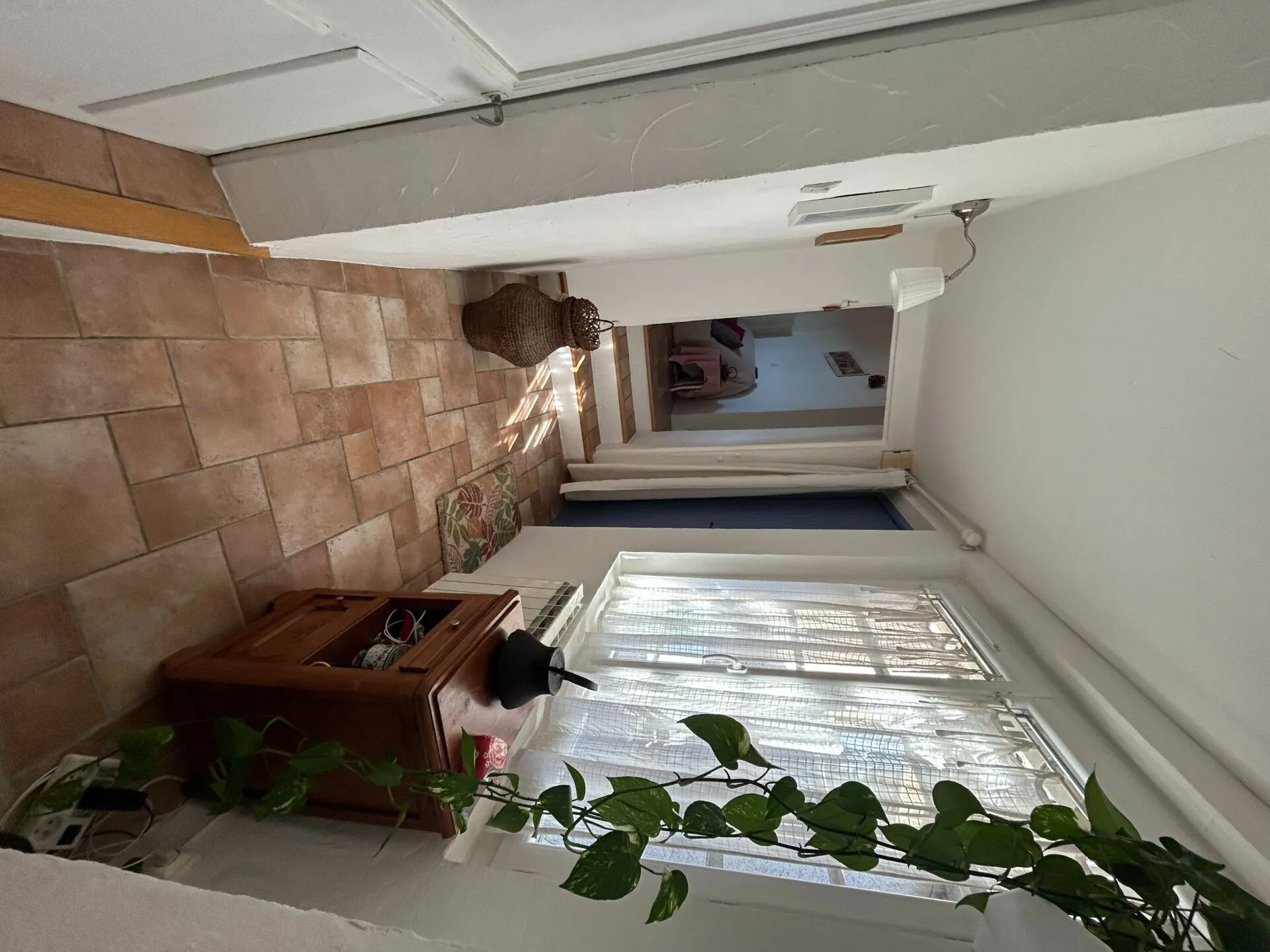 Spacieux Appartement T3 avec Vue à Vaugines, Luberon 