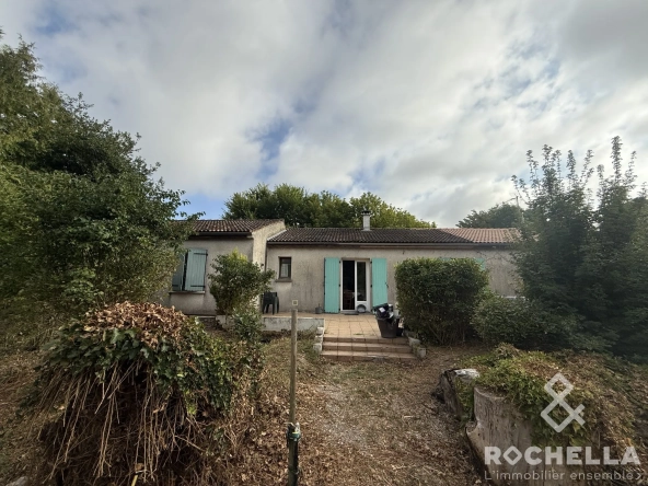 Maison de plain-pied à Thors (17160) avec grand jardin, potentiel rénovation