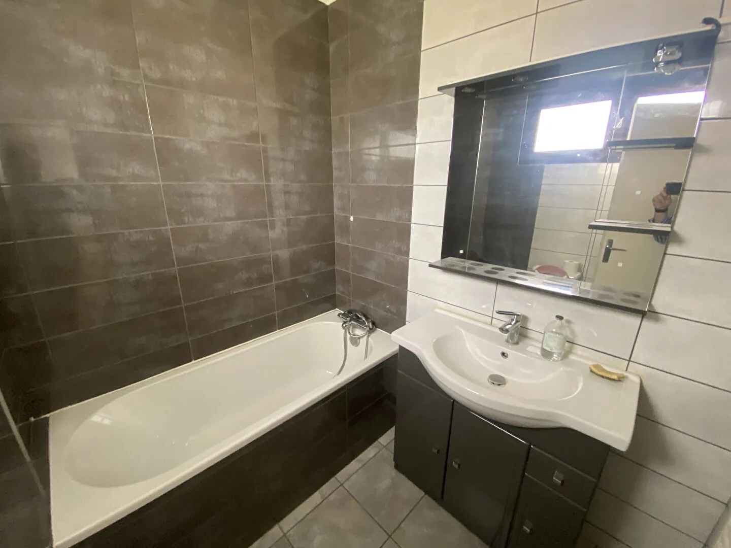 Maison à vendre à Saint-Chamond de 85 m² avec 2 chambres et garage 