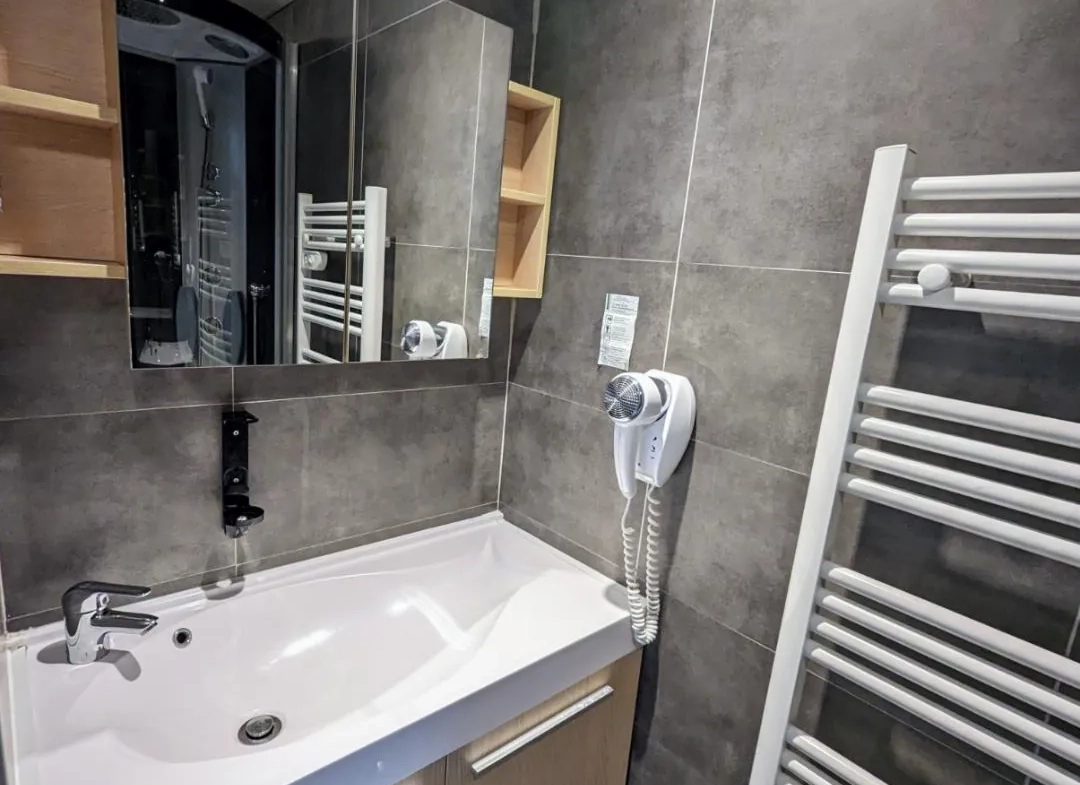 Appartement T2 à vendre à Ferney-Voltaire, calme et rentabilité assurée 