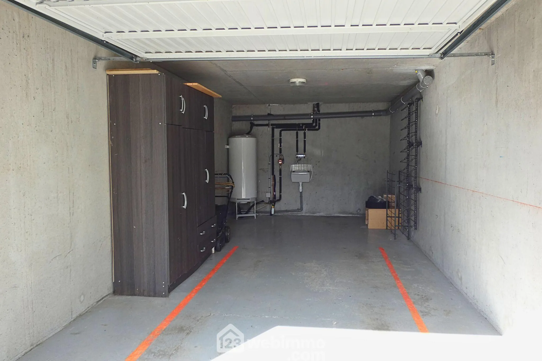 Spacieux appartement T3 avec jardin, garage et parking privé à Ugine 