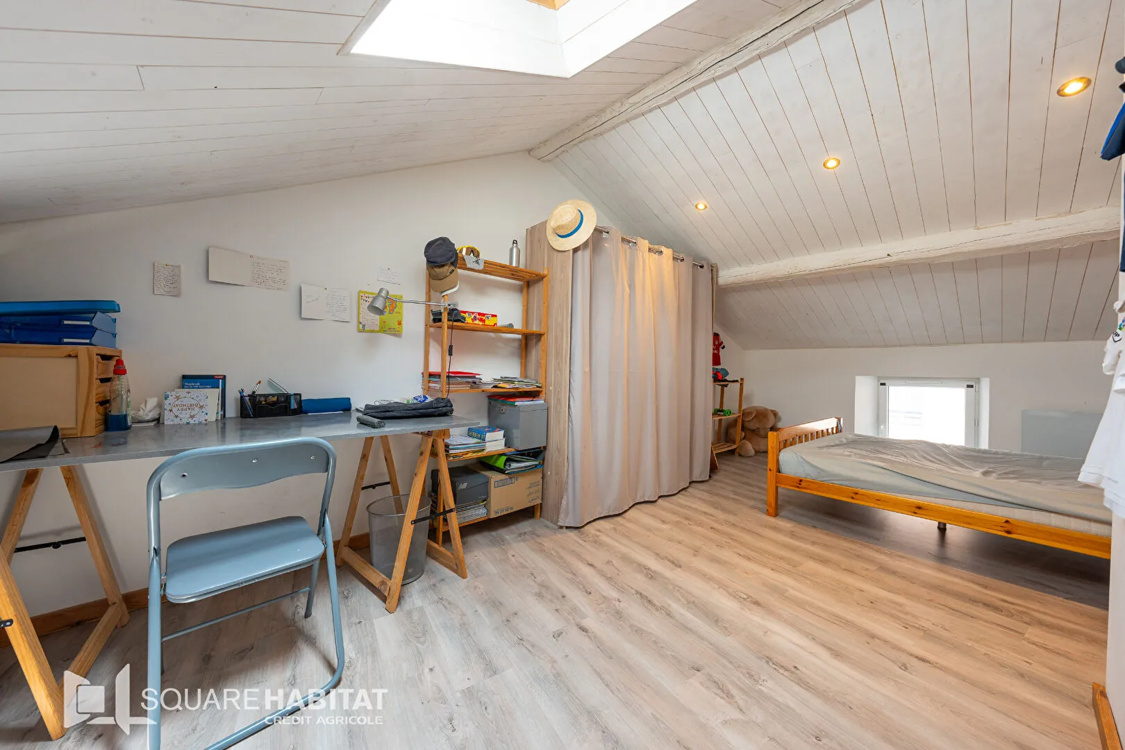 Maison de ville à Embrun de 90 m² avec cave et espace familial 