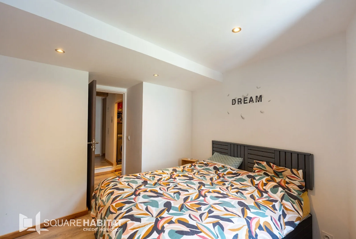 Maison de ville à Embrun de 90 m² avec cave et espace familial 