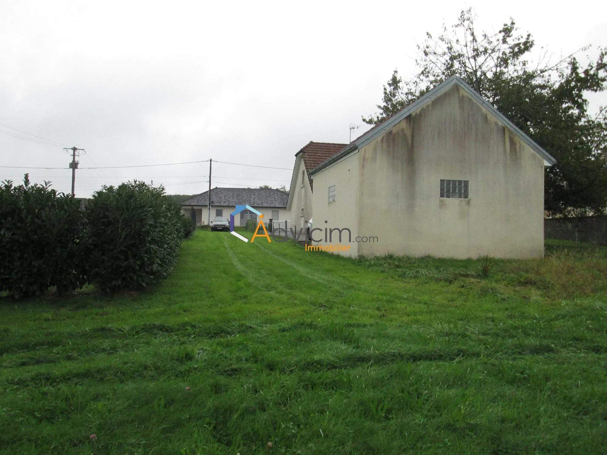 Superbe terrain constructible de 2617 m² à La Bruyère avec vue sur la nature 