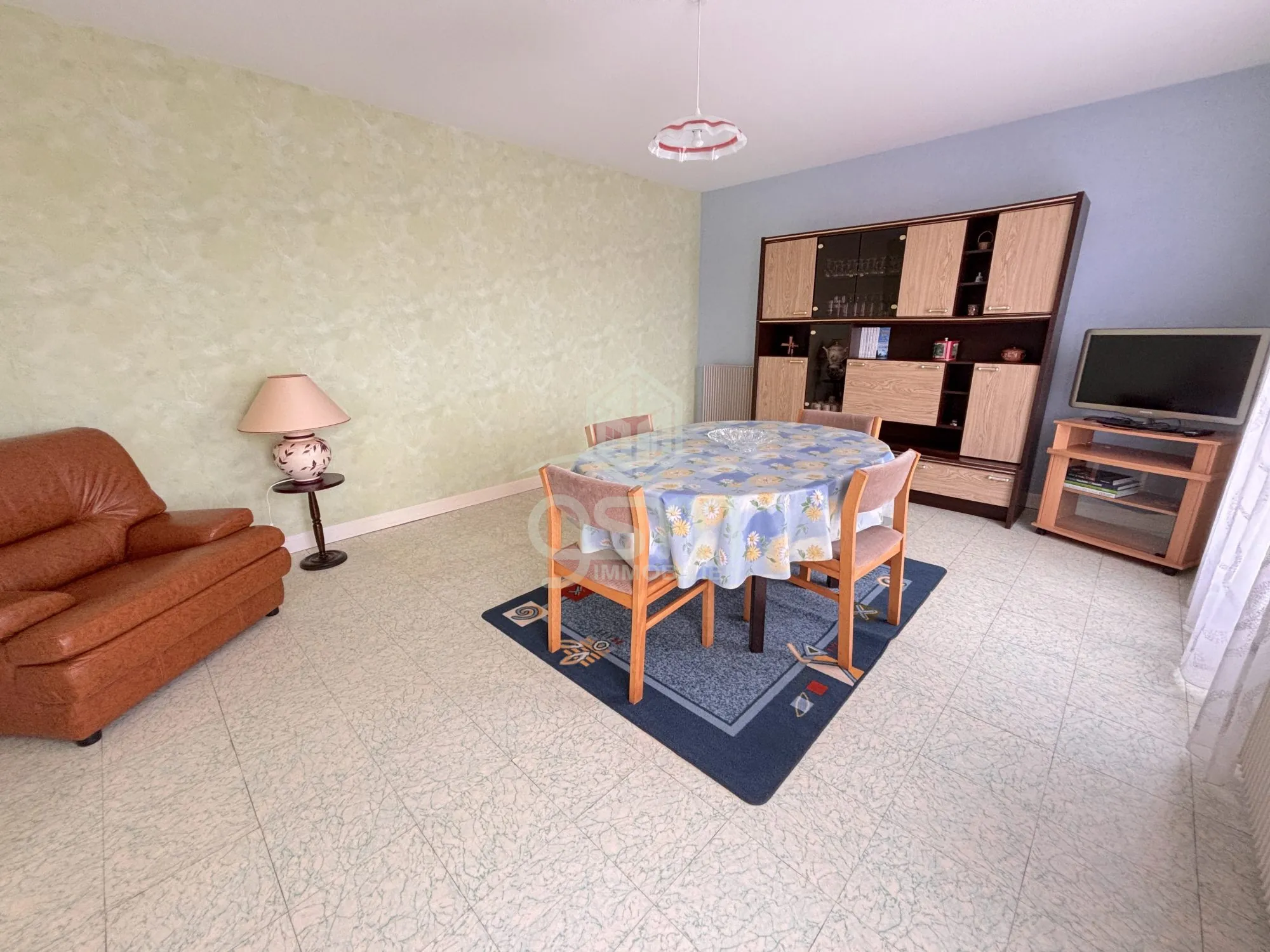 Maison à vendre à Maillé avec 3 chambres et terrain clos de 1541m² 