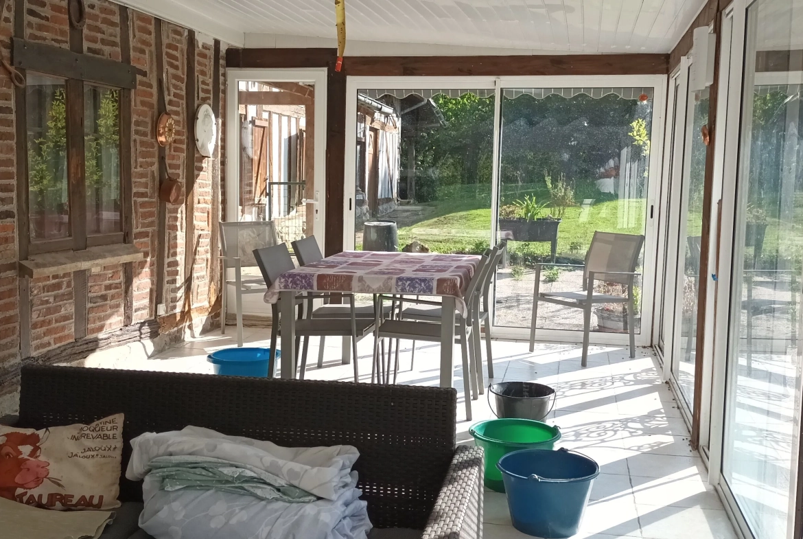 Maison à vendre à Chaumont-Porcien avec jardin et travaux à prévoir 