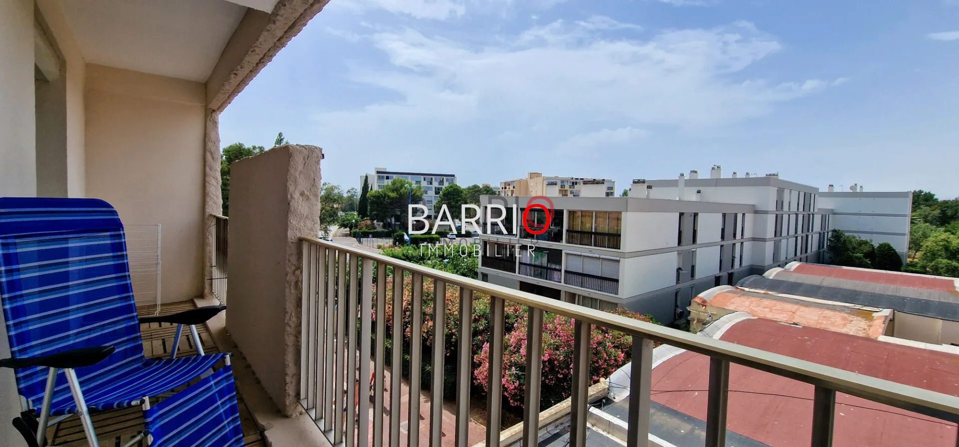 Studio rénové avec balcon et parking à Saint-Cyprien - Port 
