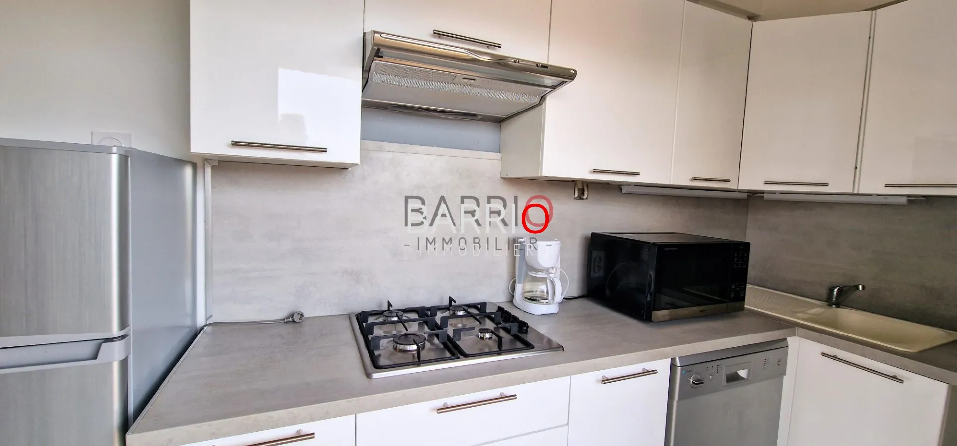Studio rénové avec balcon et parking à Saint-Cyprien - Port 