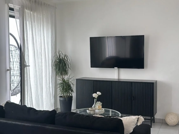 Studio à vendre à Chelles de 23,69 m² avec balcon – Idéal investissement locatif