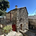 Maison en pierre de 53 m² avec terrasse à San-Martino-di-Lota