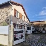 Charmante maison en pierre de 115 m² à Beaulieu avec jardin et atelier