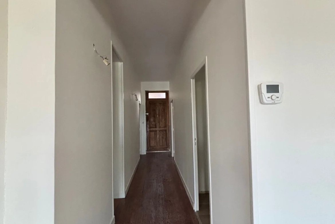 Bel appartement 3 pièces de 104 m² avec vue sur la Saône à Tournus 