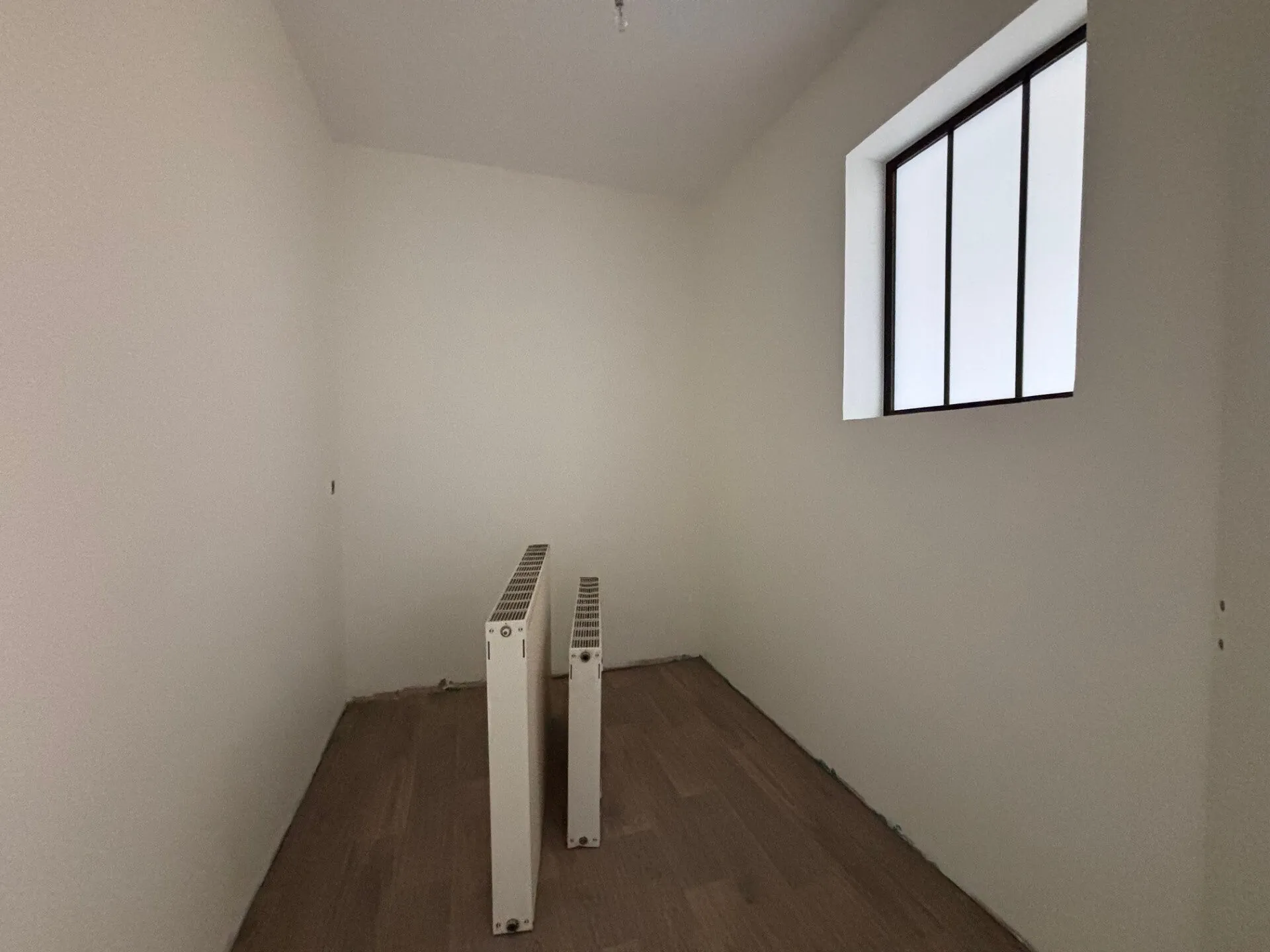 Bel appartement 3 pièces de 104 m² avec vue sur la Saône à Tournus 