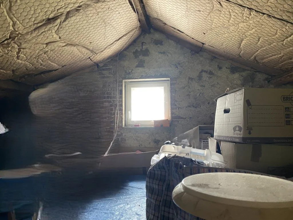 Maison en pierre de plain-pied avec terrain à Châteauneuf-la-Forêt 