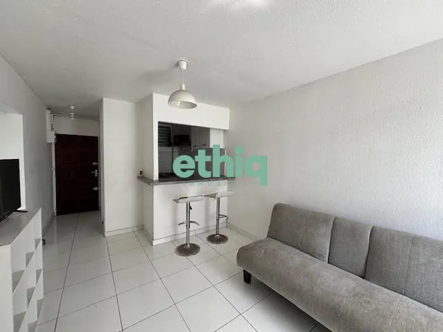 Appartement T4 à vendre à Pointe-à-Pitre, lumineux et proche commodités 