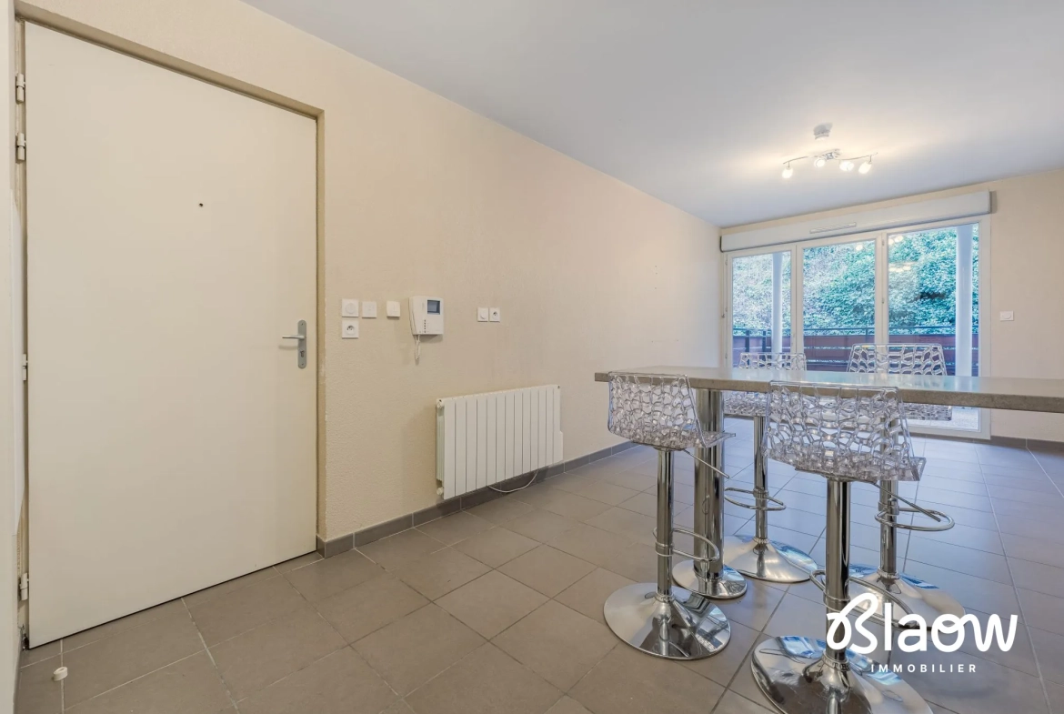 Appartement T2 avec terrasse et garage à L'Arbresle proche Lyon 