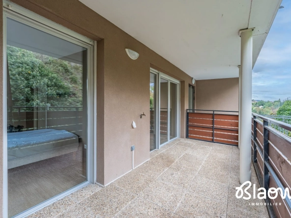 Appartement T2 avec terrasse et garage à L'Arbresle proche Lyon