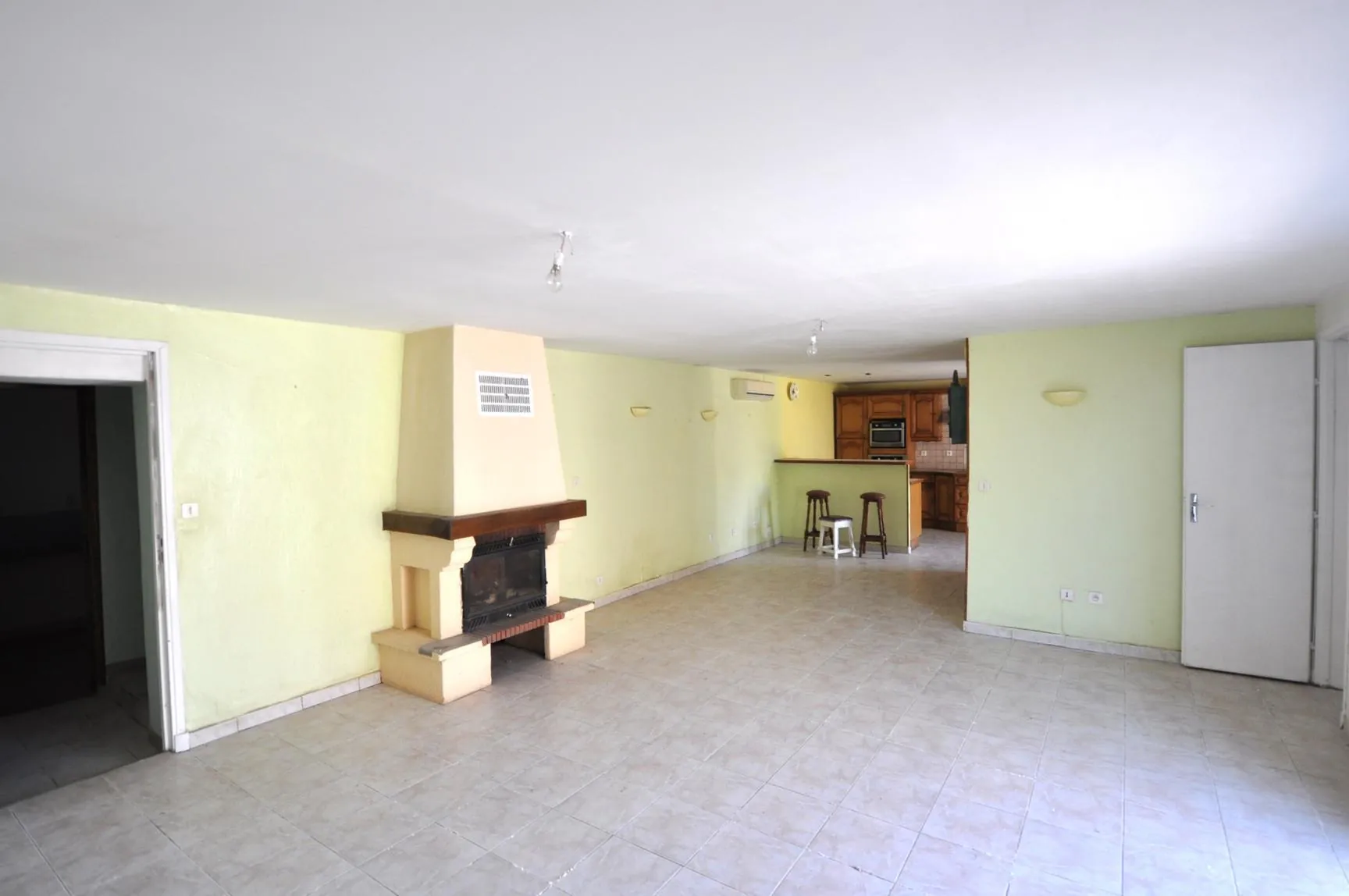 Maison de campagne à vendre proche d'Albi avec terrain et dépendances 