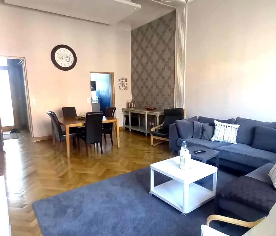 Appartement de standing à vendre face à la gare à Tourcoing 