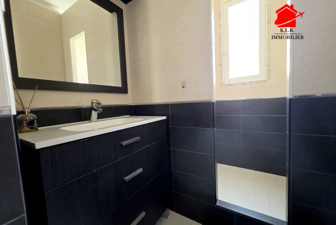 Appartement 2 pièces avec terrasse en vente à Nice, calme et lumineux 