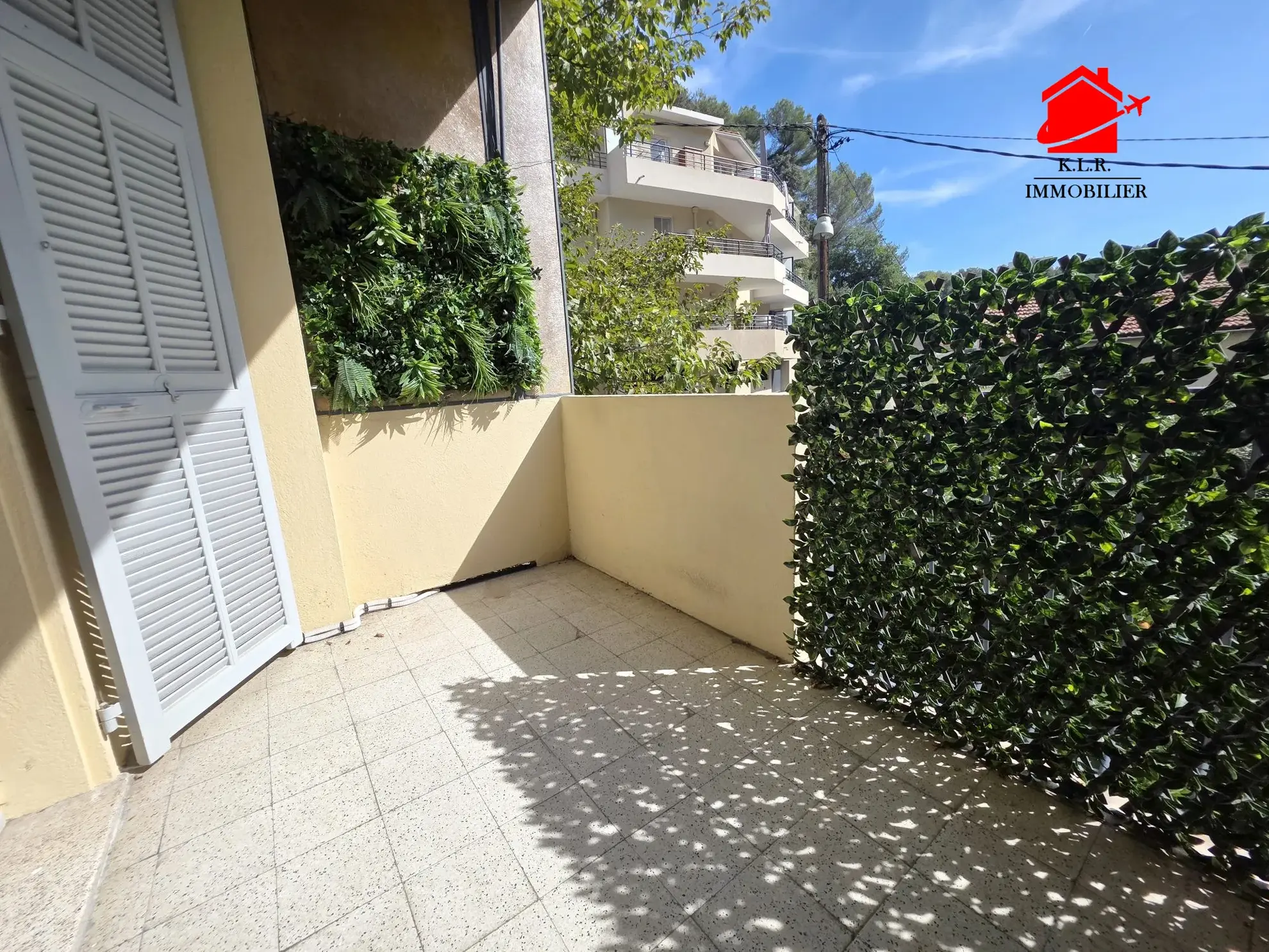 Appartement 2 pièces avec terrasse en vente à Nice, calme et lumineux 