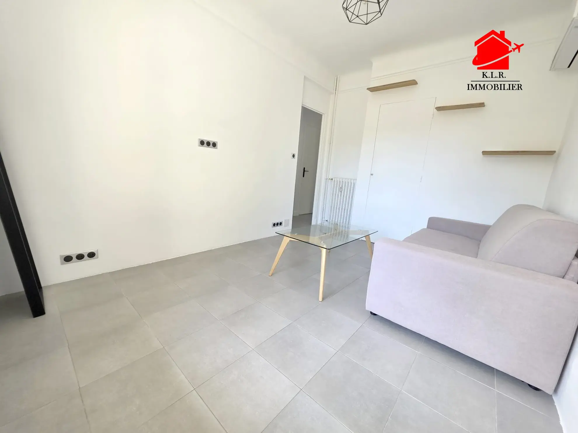 Appartement 2 pièces avec terrasse en vente à Nice, calme et lumineux 