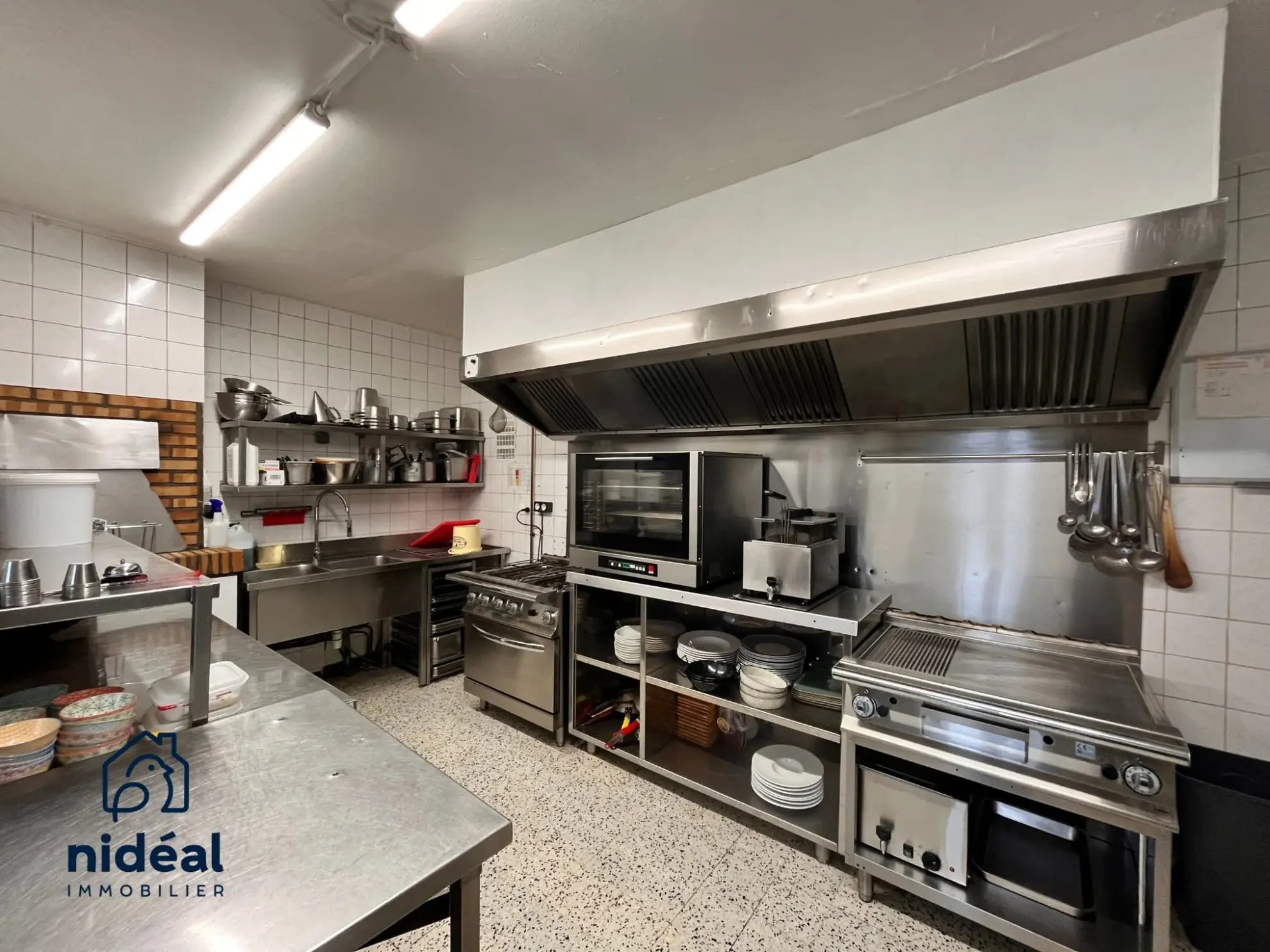 A vendre restaurant traditionnel avec licence IV à Louvignies-Quesnoy 