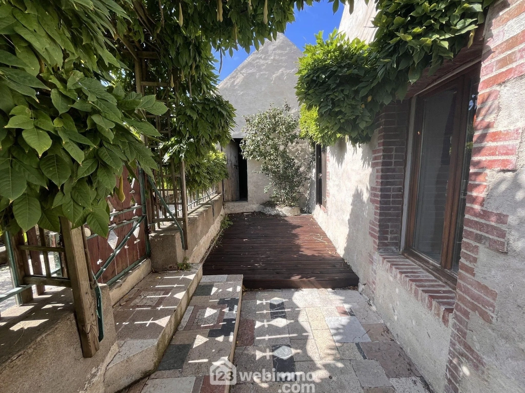 Maison de charme de 89,50 m² à Chalonnes-sur-Loire, proche commodités