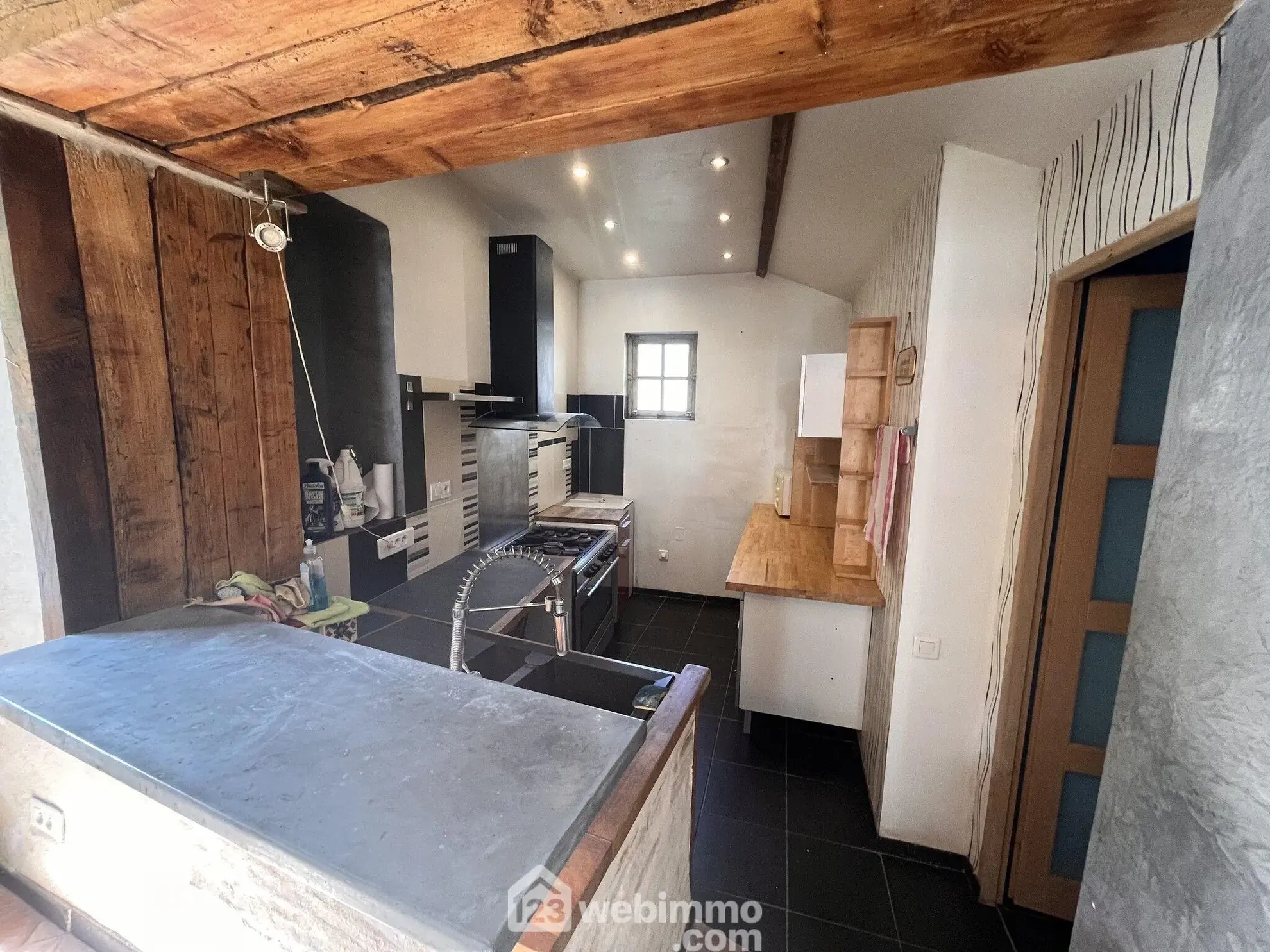 Maison de charme de 89,50 m² à Chalonnes-sur-Loire, proche commodités 