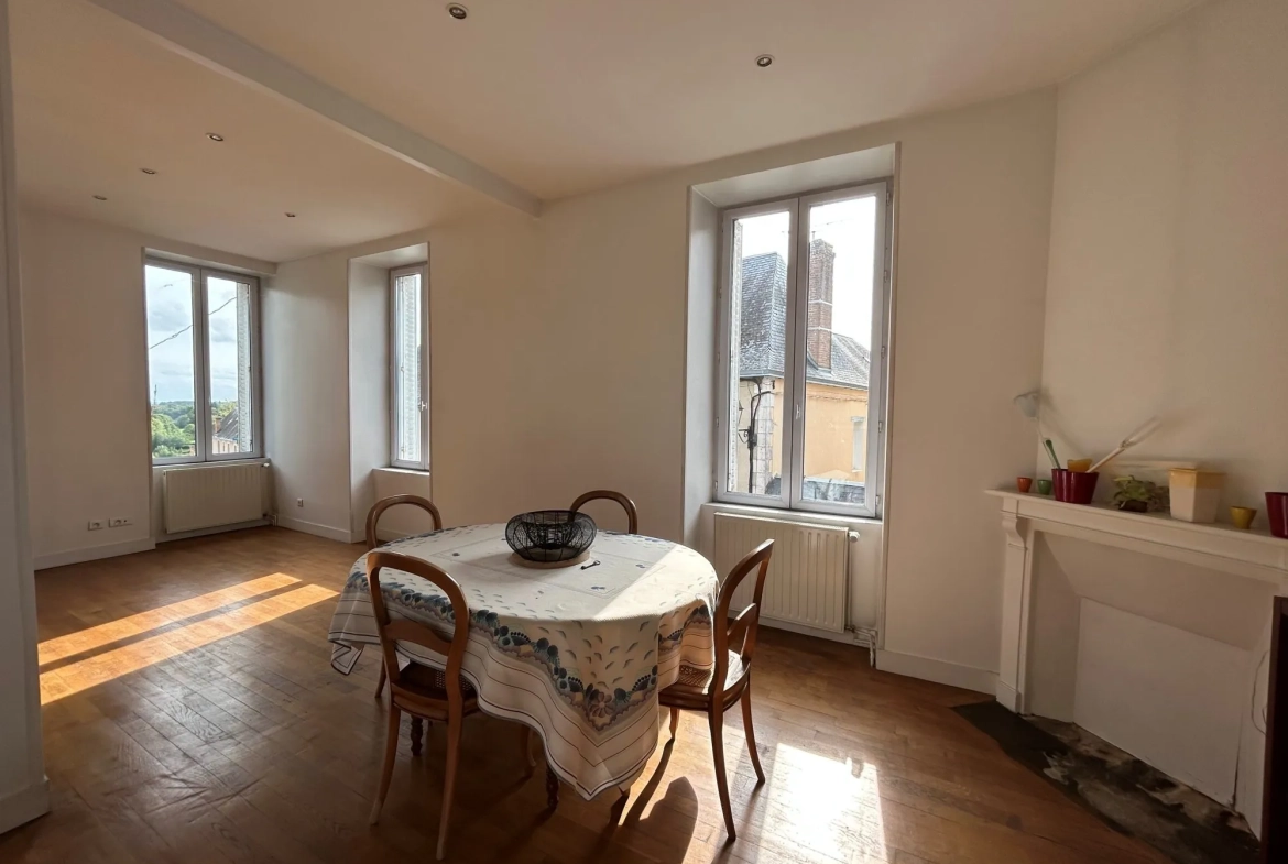À vendre maison de 170 m² à Masseret, proche Limoges et Brive 