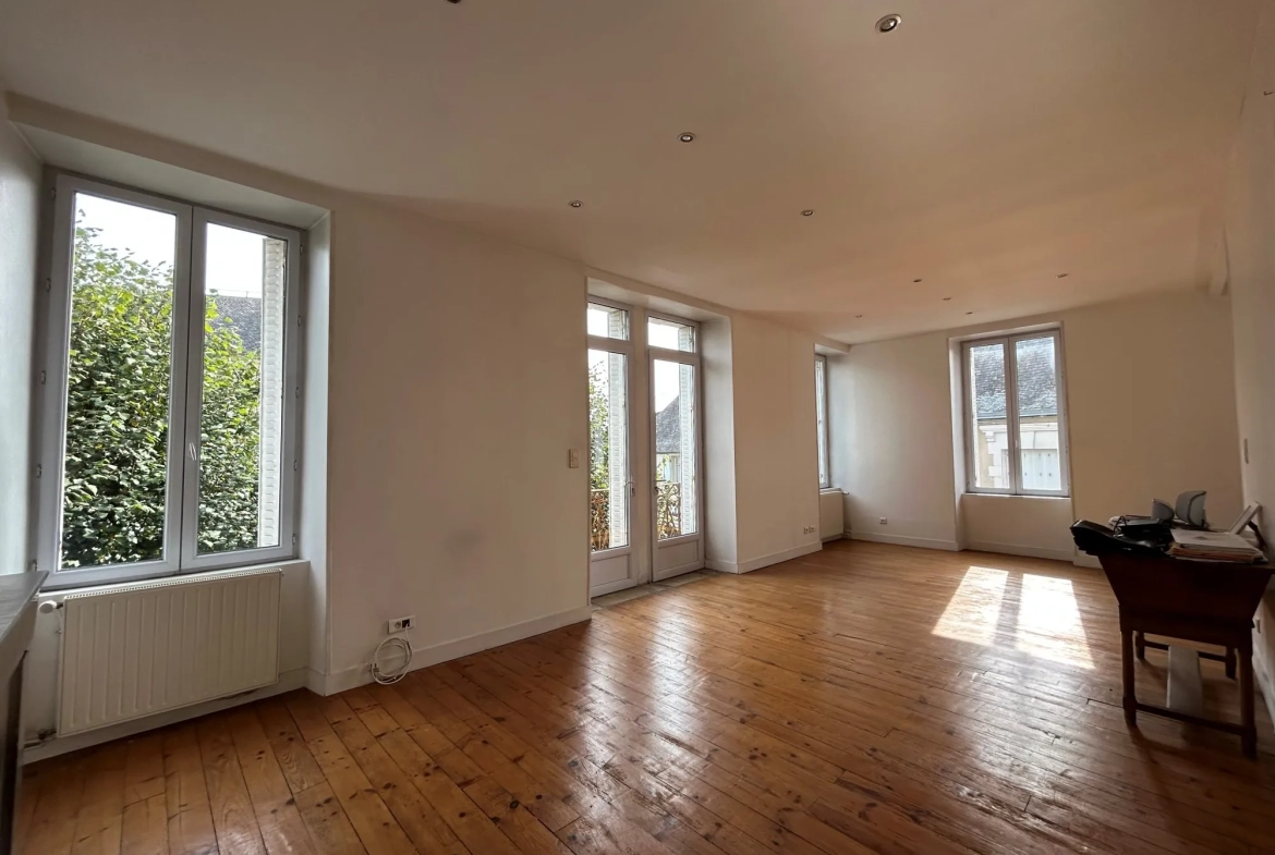 À vendre maison de 170 m² à Masseret, proche Limoges et Brive 