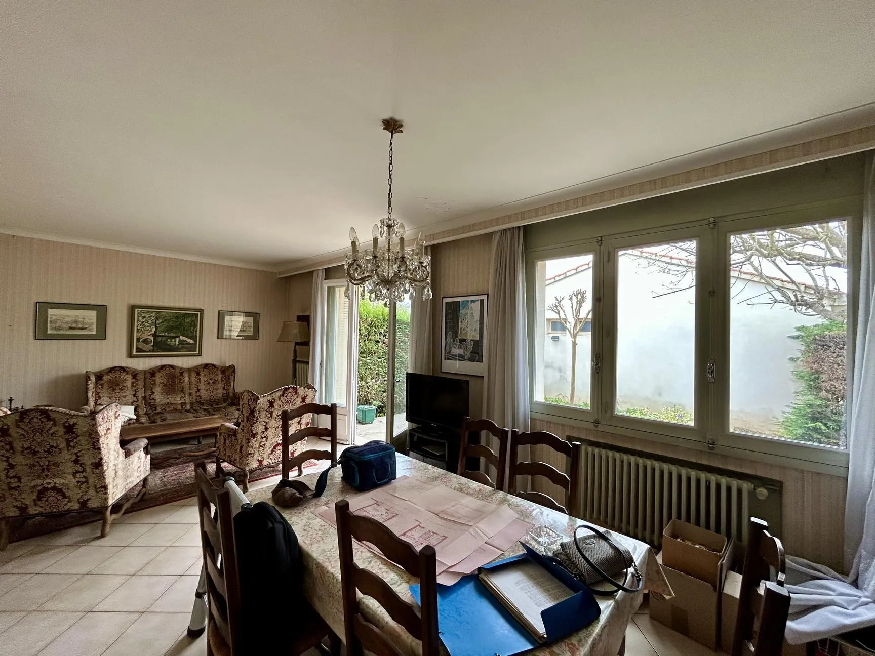 Maison familiale à vendre à Albi, quartier Bellevue, 4 chambres, grand terrain 