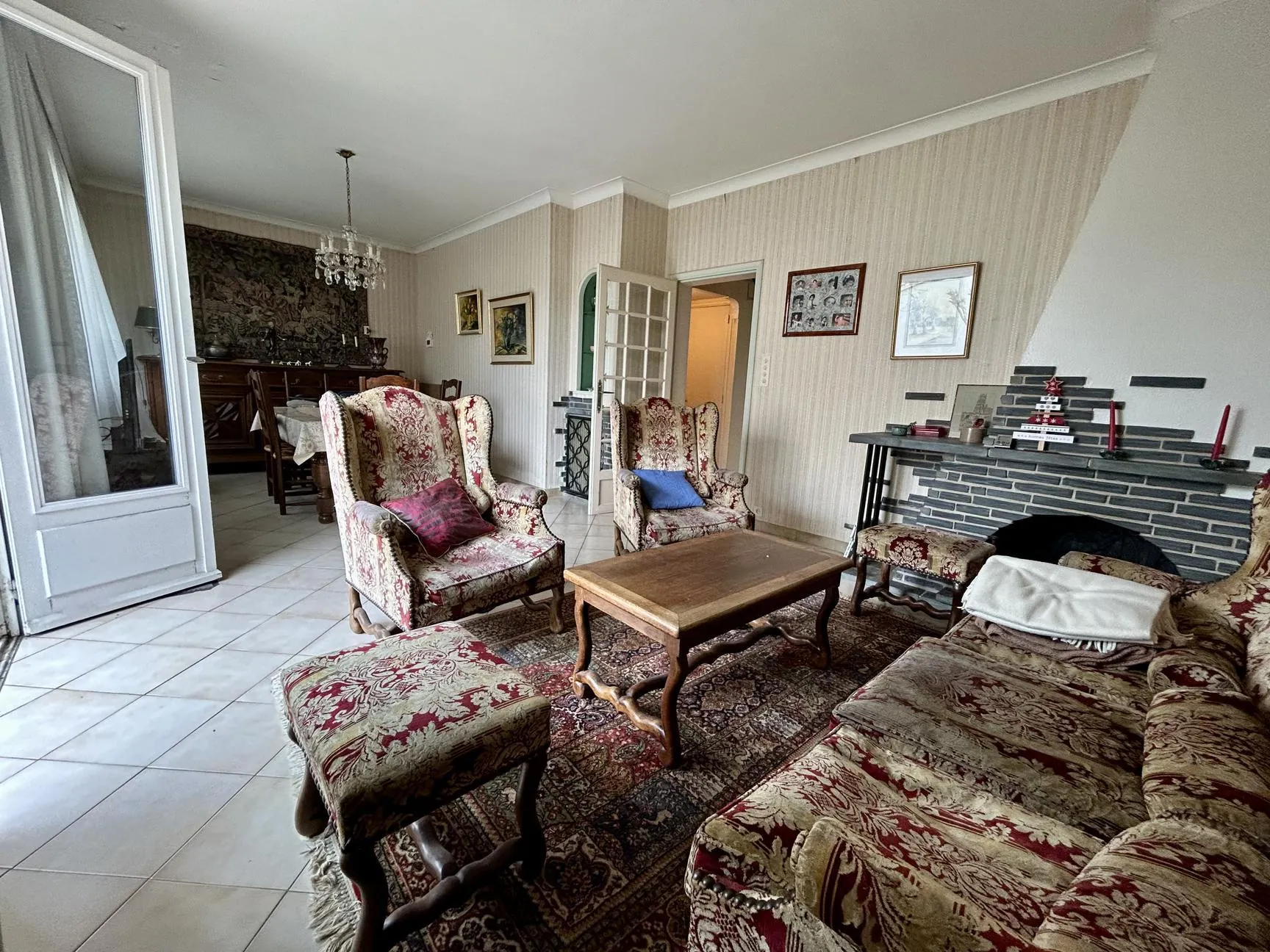 Maison familiale à vendre à Albi, quartier Bellevue, 4 chambres, grand terrain 