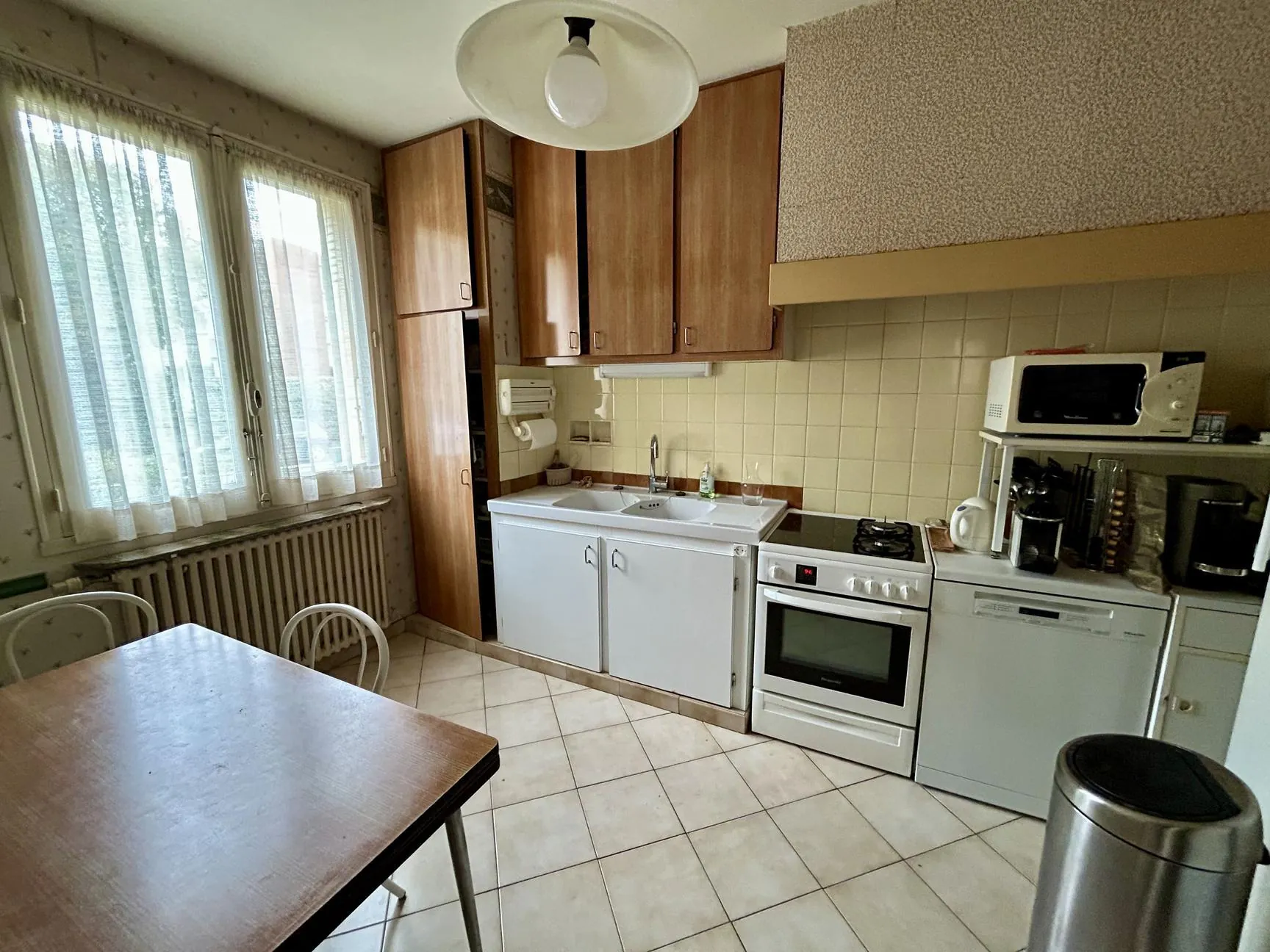Maison familiale à vendre à Albi, quartier Bellevue, 4 chambres, grand terrain 