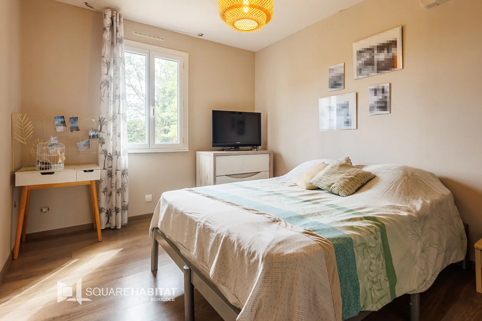 Maison à Orange avec 4 chambres, piscine et véranda - Secteur recherché 