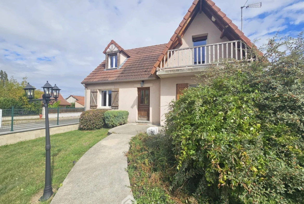 Maison familiale de 124 m² avec jardin à Pontavert 